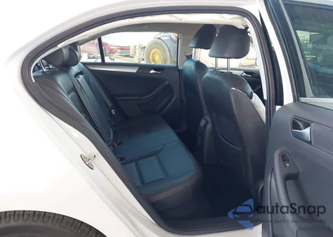 2017 Volkswagen Jetta 1.4T Se from USA, damaged, VIN 3VWDB7AJ4HM270897